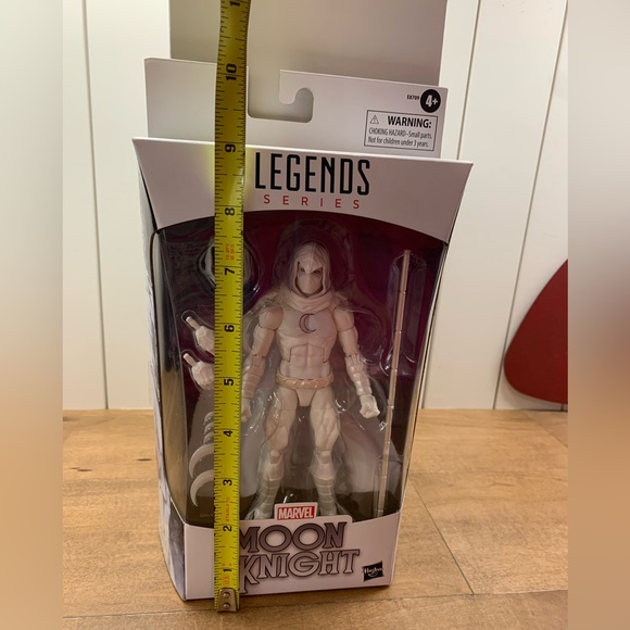 Hasbro Marvel Legends Series Moon Knight New-Never Opened - Picture 5 of 9